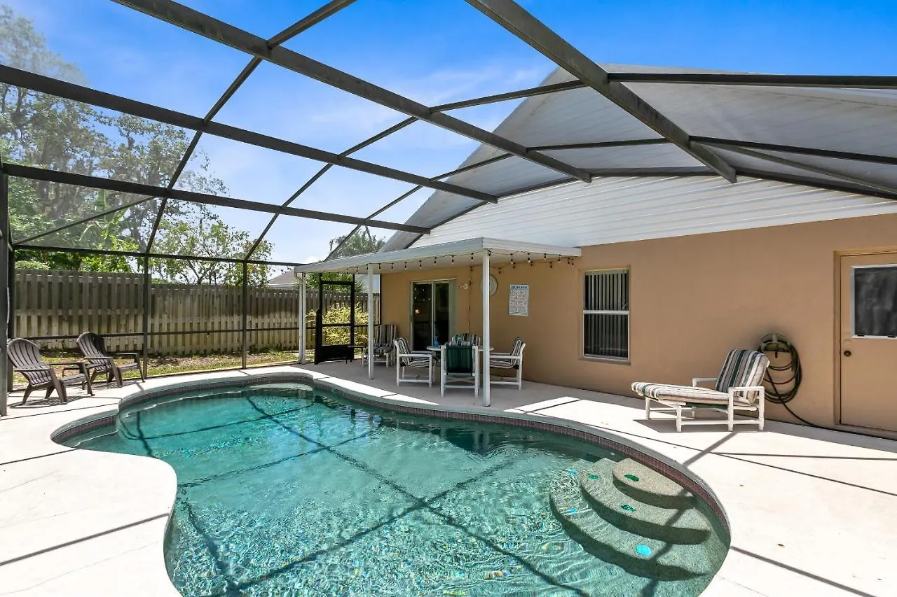 4 Bed Located In Davenport Only Minutes To Disney Villa
