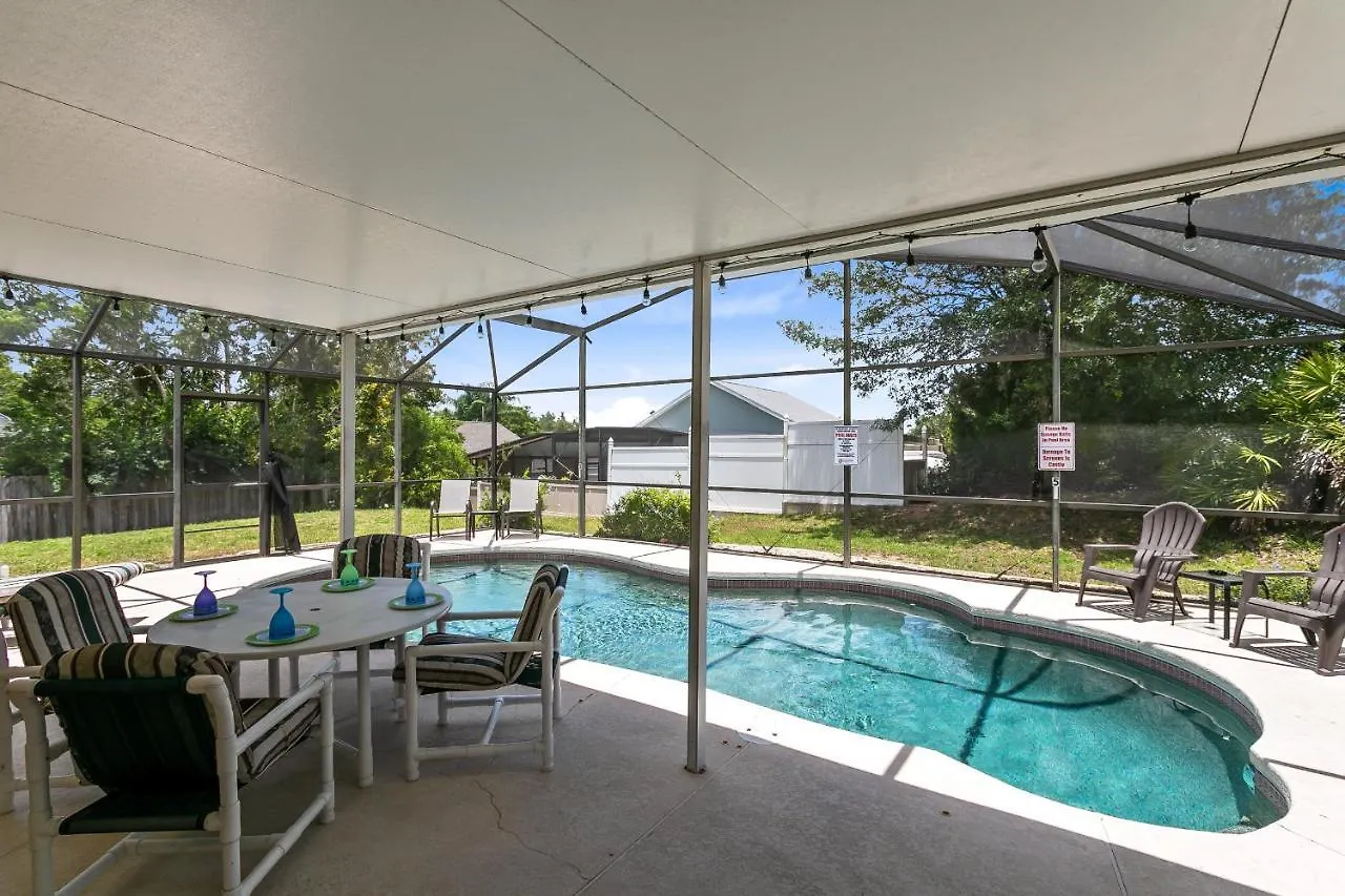 4 Bed Located In Davenport Only Minutes To Disney Villa